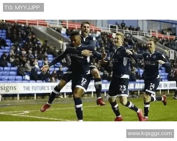 南安普顿主场迎战朗斯期待精彩对决双方争夺欧战资格的关键战役