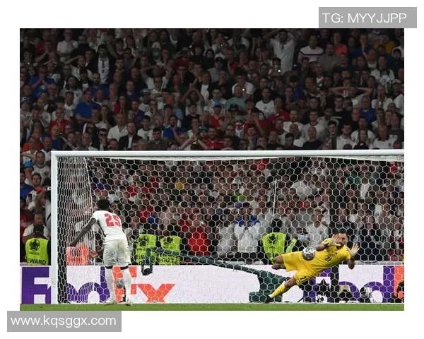 曼联与曼城在鸟巢的巅峰对决引发足球盛宴的热潮